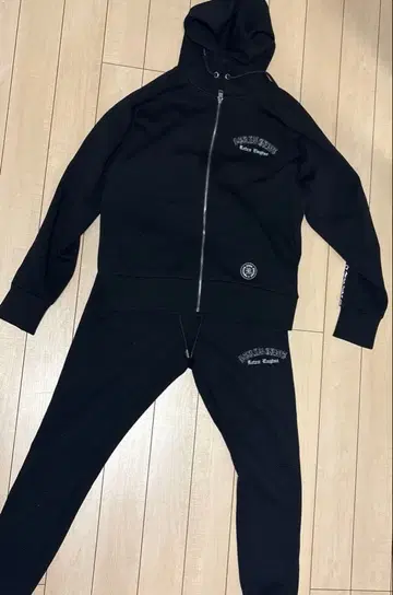 아담스 저글러 셋업