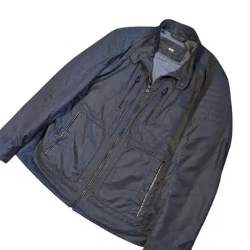 새상품급 휴고보스 사이즈 50 나일론 자켓 가죽 다크 네이비