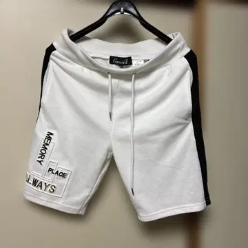 CavariA 화이트 숏팬츠 46 2개 세트