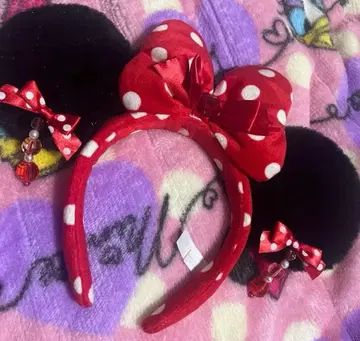 새상품급 디즈니 귀찌 머리띠 도트 미니 도트 리본 빨간색