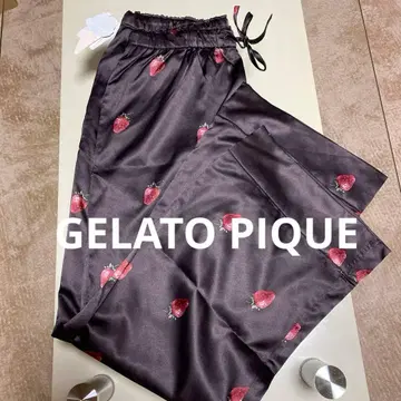 딸기 무늬 새틴 룸웨어 008(DGRY) 미사용 새상품