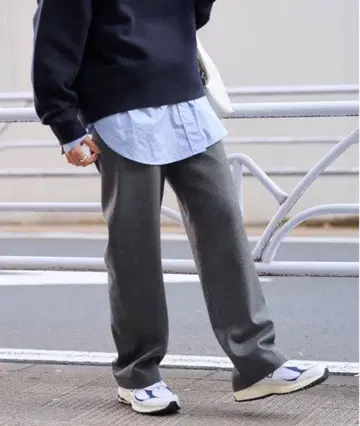 프레임워크 이지 팬츠