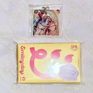 18TRIP 에이트리 Smiley day L4mps 카세트 아크릴 키링