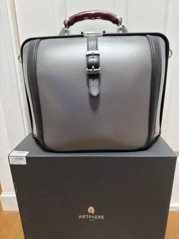 ARTPHERE 비즈니스 백 그레이