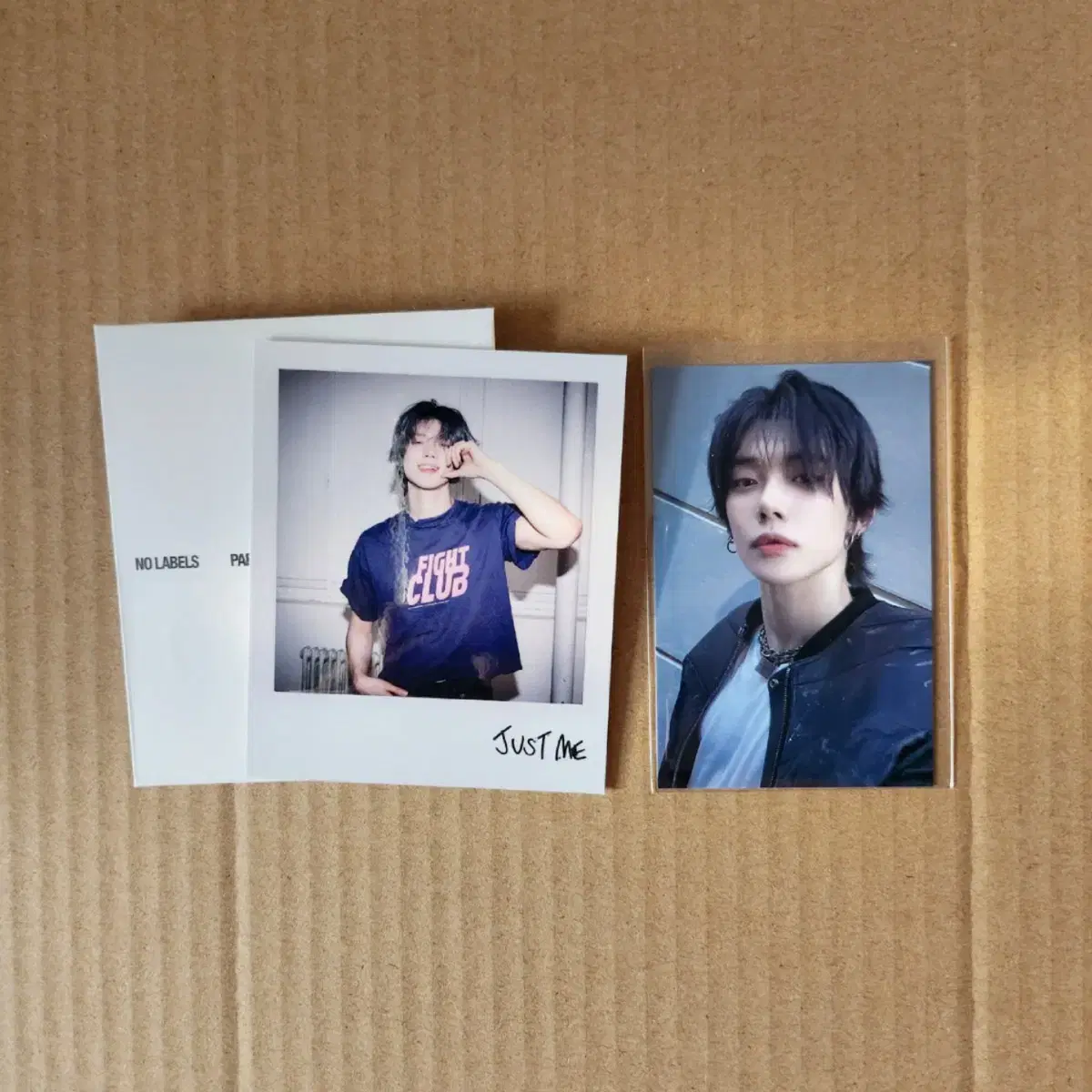 txt yeonjun nolabel listening party group viewing polaroid wts