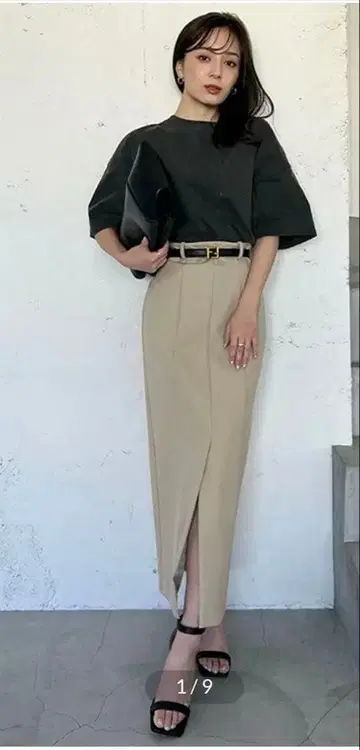 어뉴언스 타이트 스커트 블랙 앞 슬릿