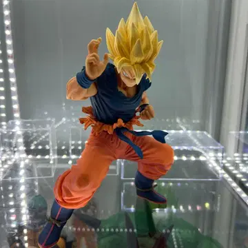 1번 복권 [ 손오공 ( 초사이어인 ) ]