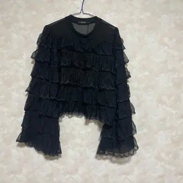 Meridian 티어드 프릴 블라우스