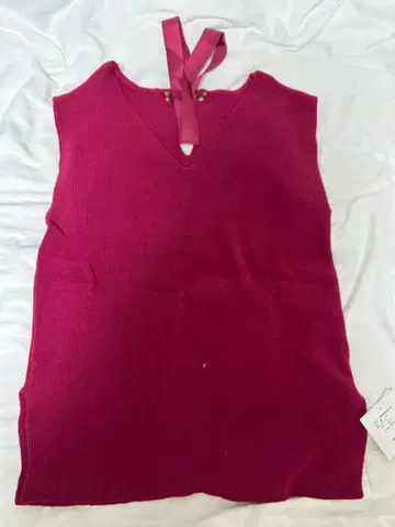 와인 레드 슬리브리스 스웨터 F 사이즈