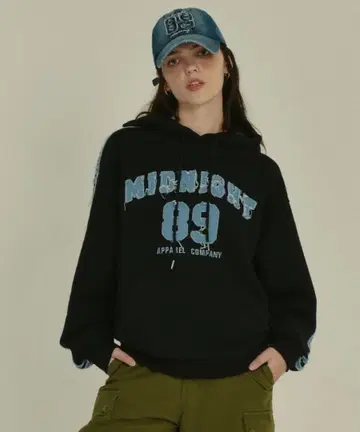 MIDNIGHT MOVE 89 블랙 후드티