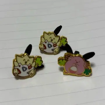 토게피 럭키 핀 배지 3개 세트