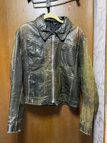 가죽 자켓 구제 의류