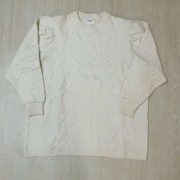 OHGA 플라워 자카드 니트 풀오버