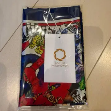 폴란드 오사카 간사이 만박 스카프 30cm x 30cm