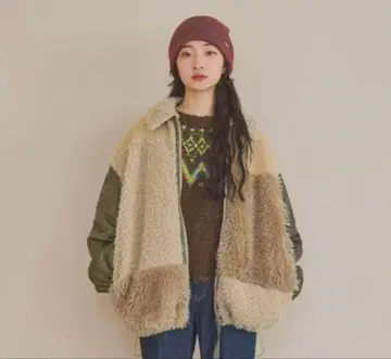 [택 포함 새상품] niko and - 패치워크 보아 블루종 베이지