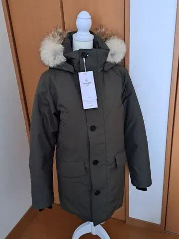 쿼츠 코 QUARTZ Co 다운 새상품 미사용품