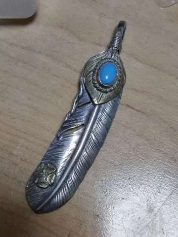 고로즈 goro's 상금 금줄 터콰이즈 & 로즈 부착 특대형 페더