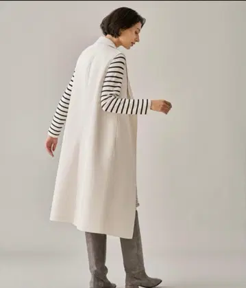 미사용 새상품 ANAYI 카르제 리버 버튼리스 베스트 아나이