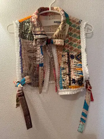 패치워크 디자인의 숏 베스트