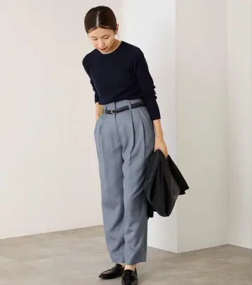 택 포함 새상품 IENA 라이트 울스텐 비에라 턱 팬츠 36