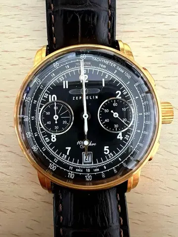 체펠린 크로노그래프 블랙 다이얼 100주년 기념 모델 7676-2