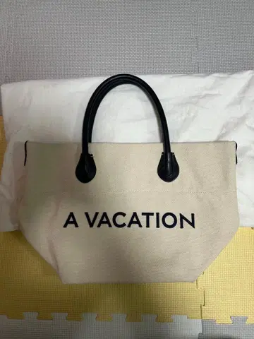 A VACATION VAST M 아바 토트백