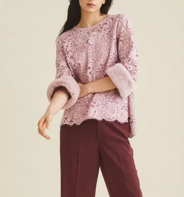 GRACE CLASS 퍼 커프스 레이스 탑 그레이스 콘티넨탈