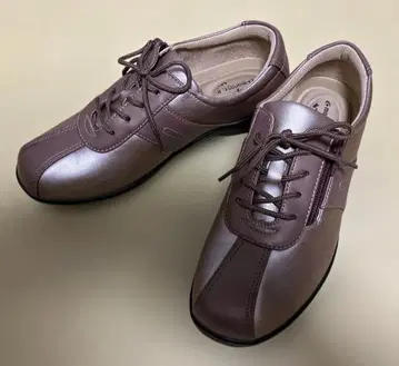 [ MOONSTAR EVE ] 컴포트 슈즈 23.5cm