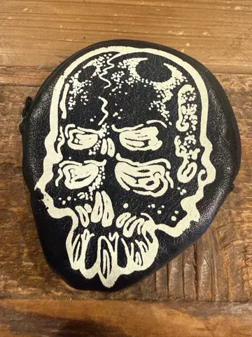 FUNNY FARM 초레어 90s 스컬 코인 케이스 코인 퍼 퍼니팜