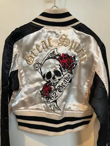 스컬과 장미 자수 새틴 스카잔 M 사이즈