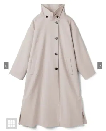 라이트 베이지 롱 코트