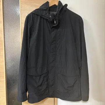 UNIQLO 마운틴 파카 블랙 안감 저지 필드 후드티