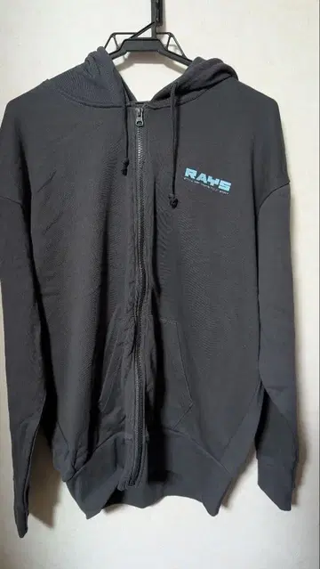 SnowMan RAYS 후드티 2024