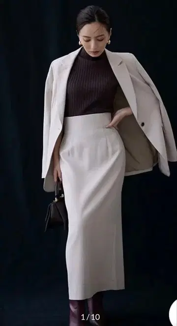 아뉴앙스 울 블렌드 펜슬 스커트 카키