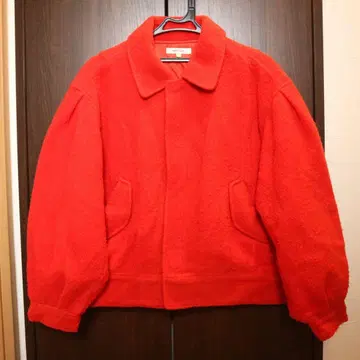 MOUSSY 빨간색 아우터 볼륨 슬리브