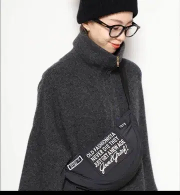 GOOD GRIEF! PATCHED BANANA 백