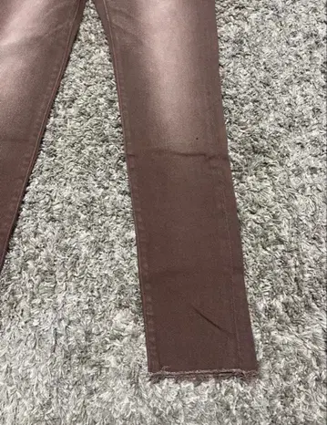 EMODA 브라운 하이웨스트 슬림핏 데님