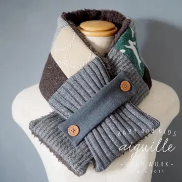 미나 페르호넨 원단 사용 패치 머플러 성인용