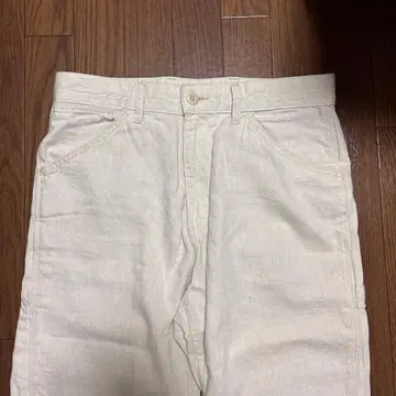 UNIQLO 레귤러 핏 청바지 화이트