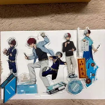 토도로키 쇼토 아크릴 스탠드 [ 묶음 판매 ]