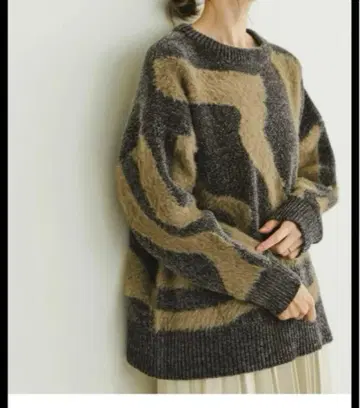 몰 페더 자카드 니트 URBAN RESEARCH