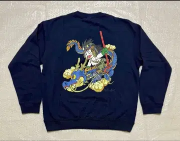 [ 새상품 미사용 ] 유니클로 드래곤볼 스웨트 셔츠 네이비 XL