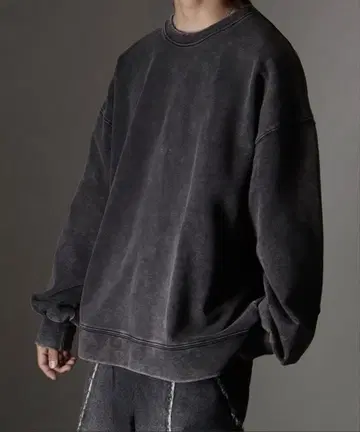 welise 하이퀄리티 코튼 케미컬 오버다이 크루넥 맨투맨