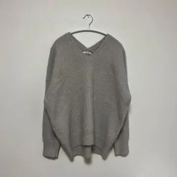 [ 새상품급 ] 윔 가젯 폭시 V넥 풀오버