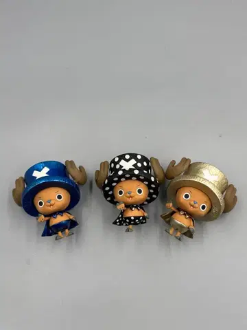 초파 모자 포함 피규어 3개 세트