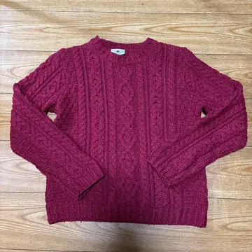 케이블 니트 빨간색