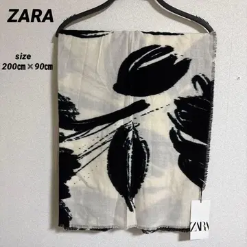 ZARA 플라워 프린트 스톨