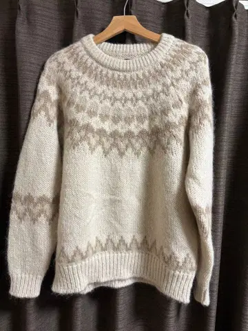 Batoner 노르딕 무늬 스웨터 아이보리