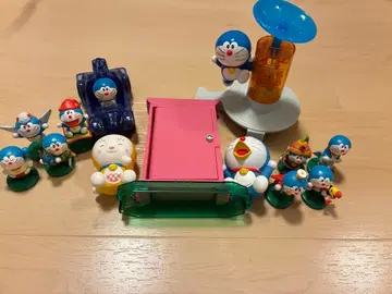 도라에몽 피규어 세트