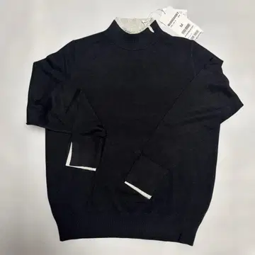 블랙 터틀넥 스웨터 M